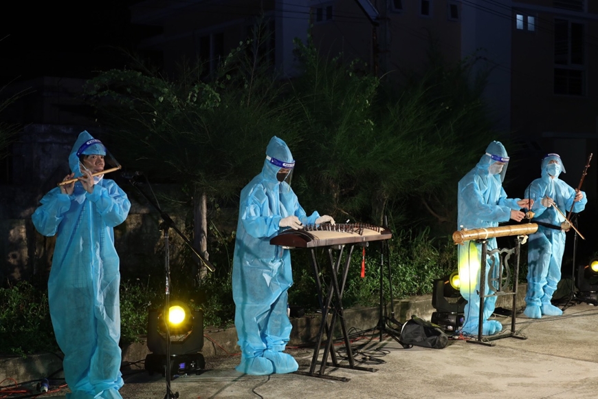 Mang tiếng hát đến với những F0